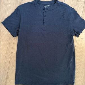 William Rast Navy Blue Short Sleeve Henley Med